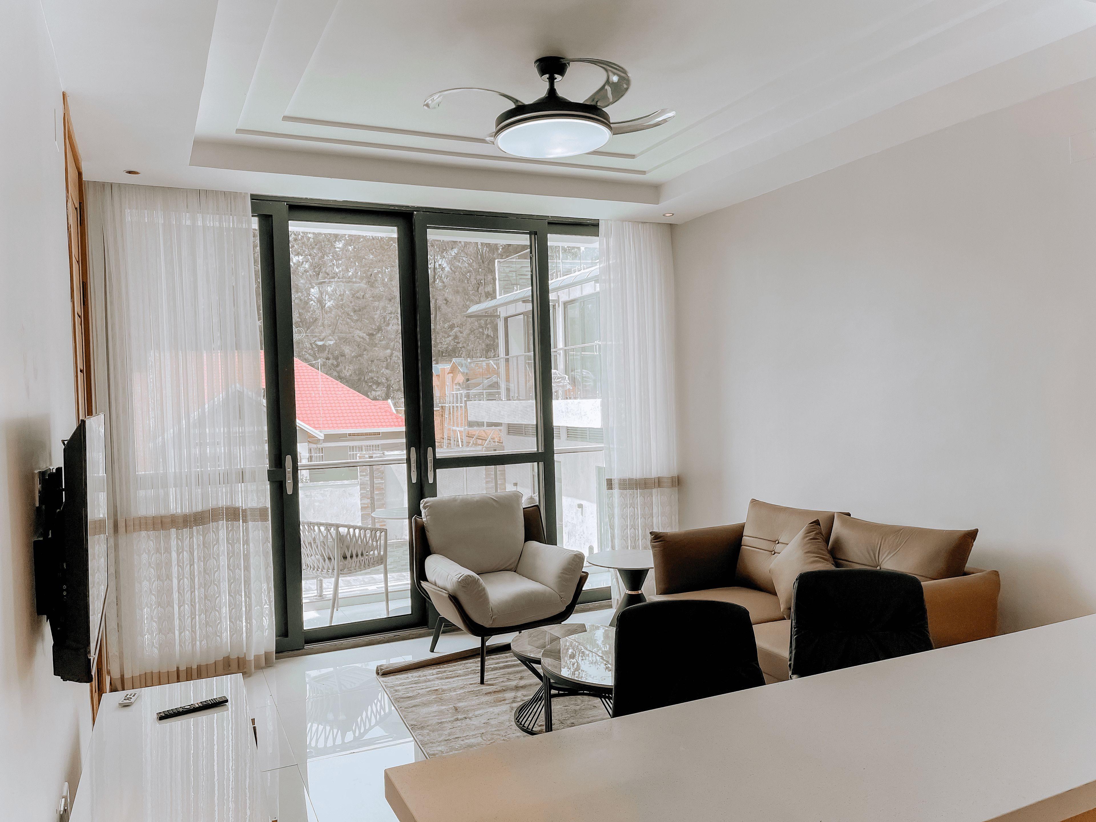 About Step Apart Hotel  Image